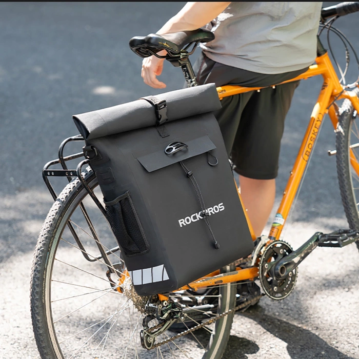 Rockbros Fahrradtasche mit Rucksackfunktion, wasserdicht, mit Helmbefestigung 18l - Schwarz