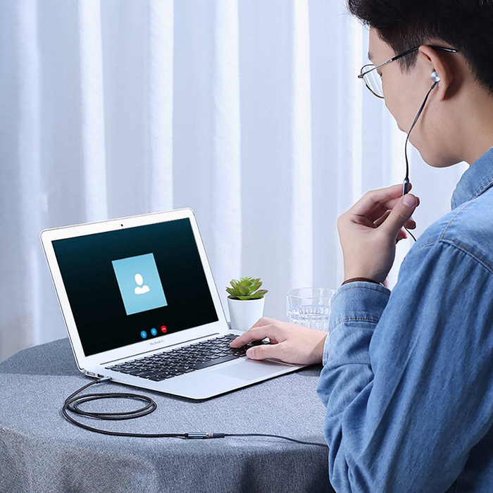 Adaptador Ugreen mini jack 3.5mm 1m azul (AV118)