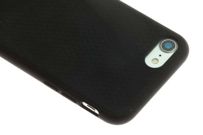   Liquid Air   7 8 SE 2020 Funda negra