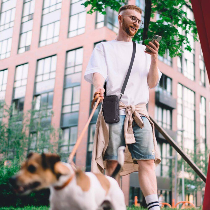 Funda Spigen KD400 BOLSO CRUZADO UNIVERSAL KLASDEN NEGRO