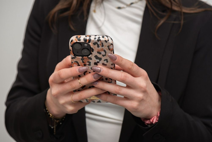 FORCELL F-PROTECT Mirage futerał kompatybilny z MagSafe do IPHONE 15 Plus wild panther