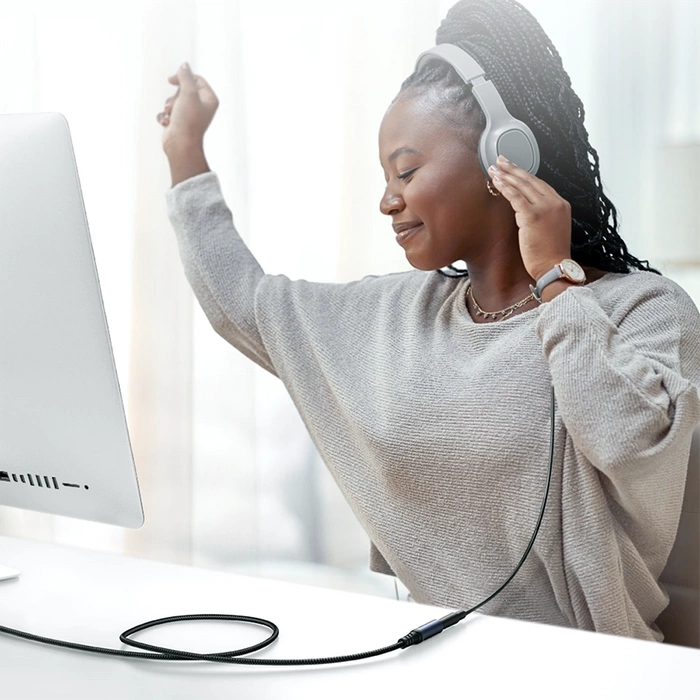 Joyroom Stereo-Audiokabel AUX 3,5 mm Miniklinke (männlich) – Miniklinke (weiblich) 1,2 m schwarz (SY-A09)