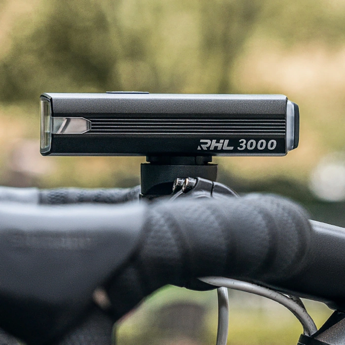 Lampka rowerowa przednia Wozinsky + kabel USB-C (3000 lm)  - czarna