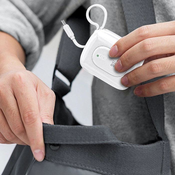 Powerbank Dudao K32 22,5W 10000 mAh z wbudowanym kablem USB-C/Lightning - biały