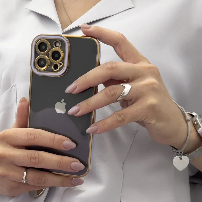 Fashion Case etui do iPhone 13 żelowy pokrowiec ze złotą ramką czerwony