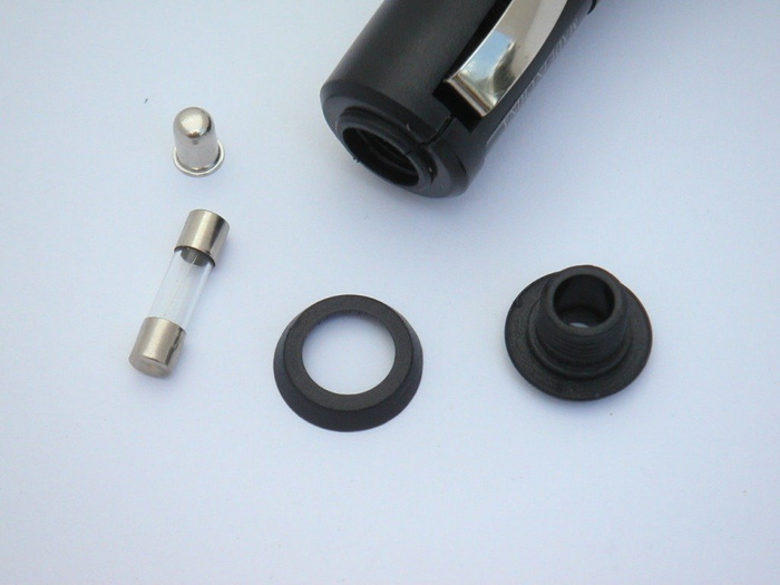 Mini USB GPS Car Charger for Navigation