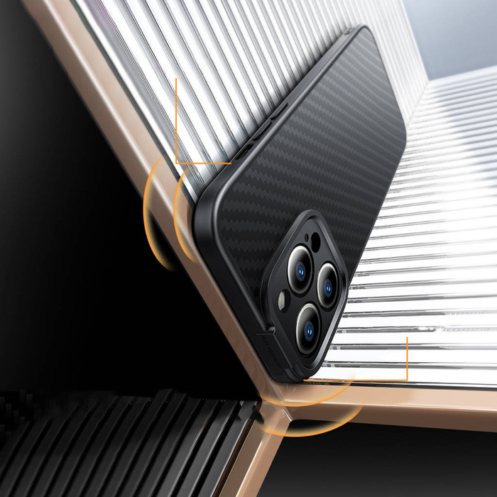 Coque blindée pour iPhone 14 Pro compatible avec le verre trempé en fibre synthétique MagSafe Baseus - noir