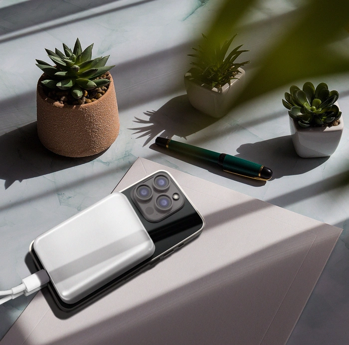 Powerbank magnetyczny Wozinsky WRW349YWS 10000 mAh - biały