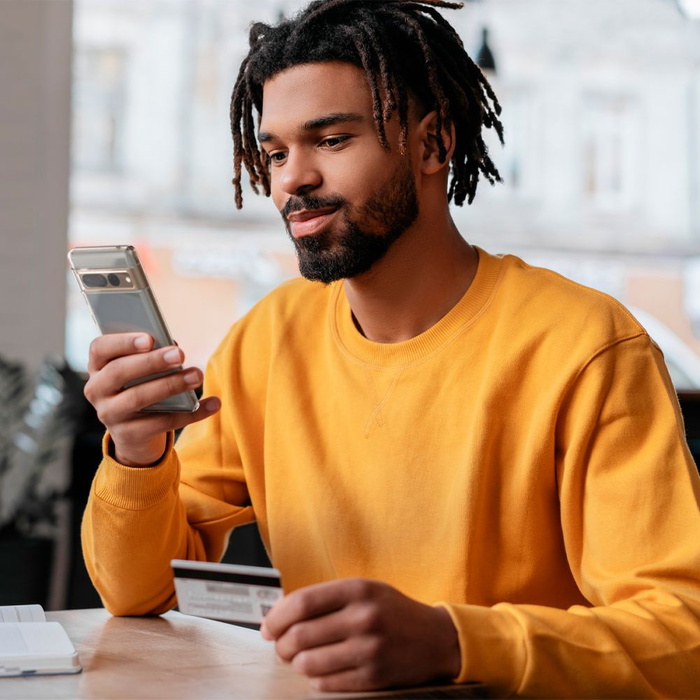 Spigen Ultra Hybrid GOOGLE PIXEL 7 PRO Cover CRISTALLINO