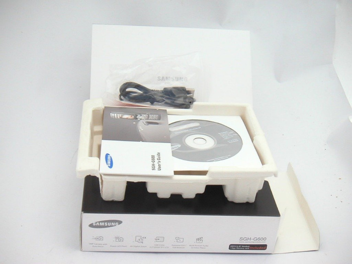 SAMSUNG G600 Black CD Box, Cable