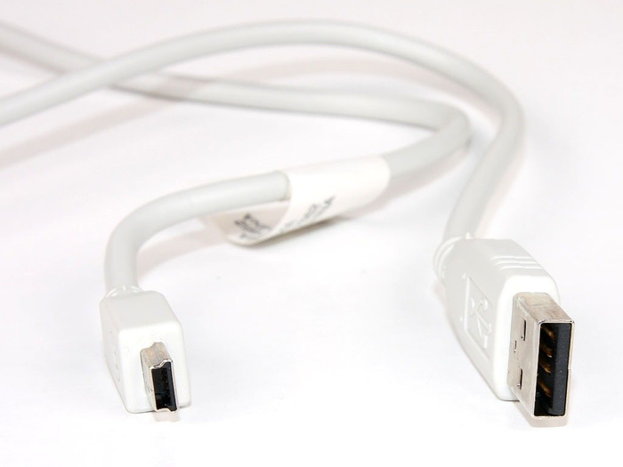 Câble Mini USB MOTOROLA C350 V220 L6 L7 V3i V3x Original à la navigation