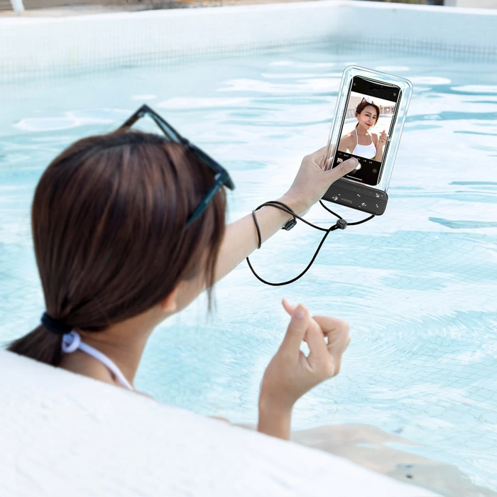 Waterproof phone case Baseus AquaGlide (black)