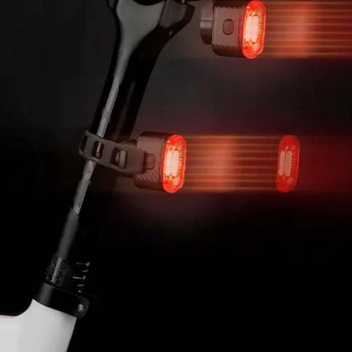 Rockbros Q2S LED-Fahrradrücklicht mit intelligentem Stoppsystem + USB-C - USB-A-Kabel - Schwarz