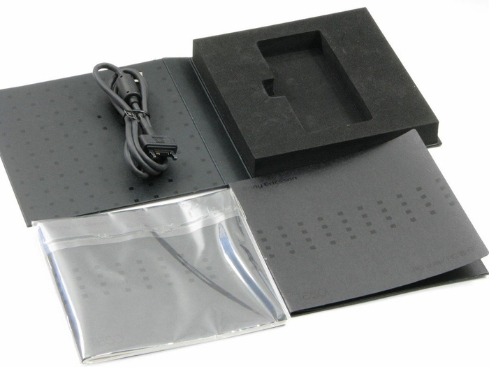 SONY ERICSSON T650i CD-doboz, Kábel Zöld