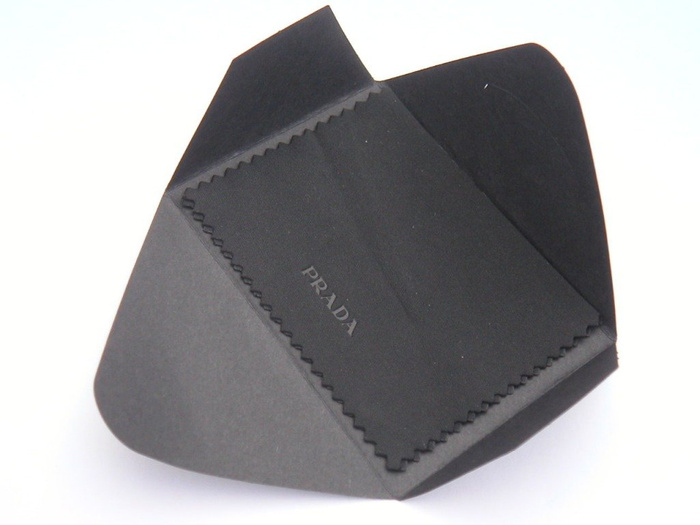 Prada Cloth pro Displeja 