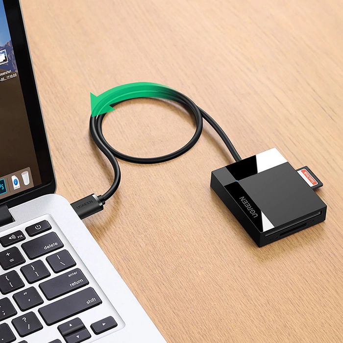 Lettore di schede di memoria Ugreen USB 3.0 SD / micro SD / CF / MS nero (30231)