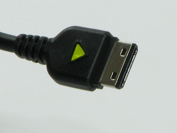 CHARGEUR DE VOITURE SAMSUNG I900 Omnia U900 F480