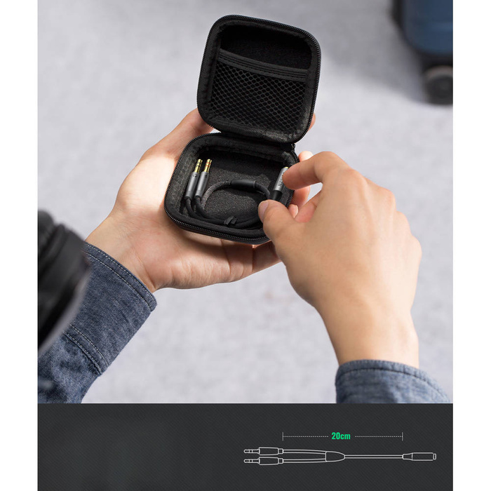 Câble répartiteur Ugreen AUX mini-jack 3,5 mm (femelle) - 2x mini-jack 3,5 mm (mâle - microphone et casque) argent (AV193 50255)