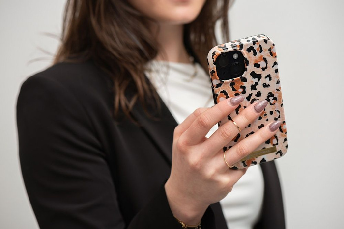 FORCELL F-PROTECT Mirage futerał kompatybilny z MagSafe do IPHONE 15 Plus wild panther