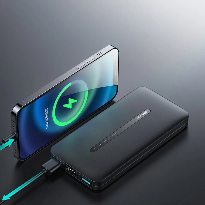 [B WARE] Joyroom Powerbank 10000mAh 2,1A 2x USB schwarz (JR-T012 schwarz)