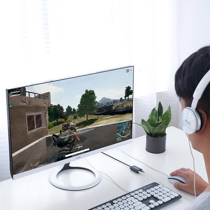 Ugreen externí hudební adaptér pro zvukovou kartu USB - 3,5 mm mini jack 15 cm bílý (US205 30143)