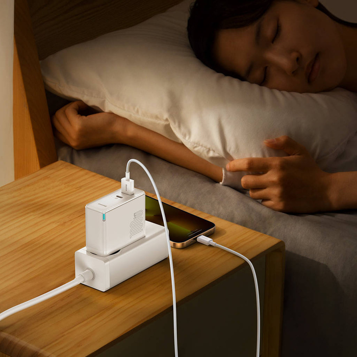 Baseus GaN5 Pro Fast Universal GaN USB Charger Type C / USB 100W PD3.0, QC4.0 +, AFC white (CCGP090202)