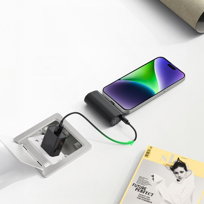 Powerbank Blue Star W0556P 2,1A 5000 mAh z wbudowanym złączem Lightning czarny