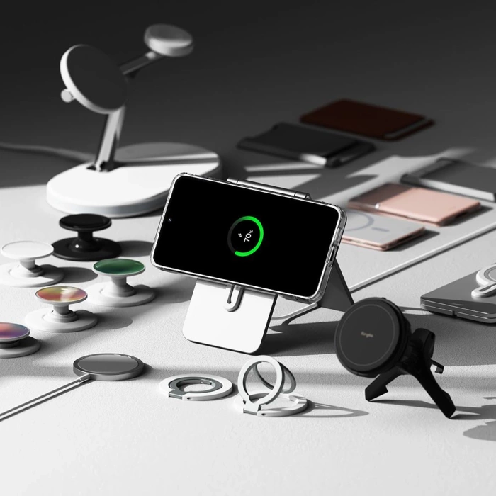 Etui RINGKE FUSION MAGNETIC MAGSAFE GALAXY S24 FE CLEAR