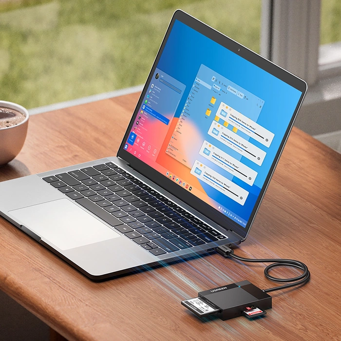 Ugreen USB 3.0 čítačka pamäťových kariet SD / micro SD / CF / MS čierna (30231)