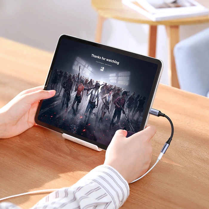 Ugreen AV161 Adapter für Kopfhörer Miniklinke 3,5 mm (weiblich) / USB-C (männlich) 10 cm – Grau