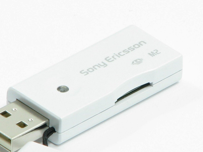 Eredeti SONY ERICSSON M2 USB kártyaolvasó CCR-60 Fehér