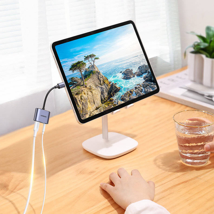 Adaptateur audio Ugreen USB Type C (mâle) - USB Type C PD QC (femelle) + mini jack 3,5 mm (femelle) gris (CM231)