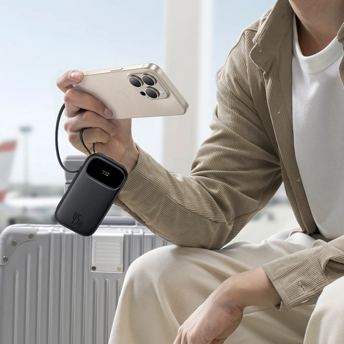 Powerbank Baseus EnerFill FC31 10000mAh 45W z kablami USB-C i Lightning - czarny